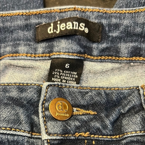 d. jeans Blue Cropped Ankle Jeans Classic Fit - Picture 4 of 4